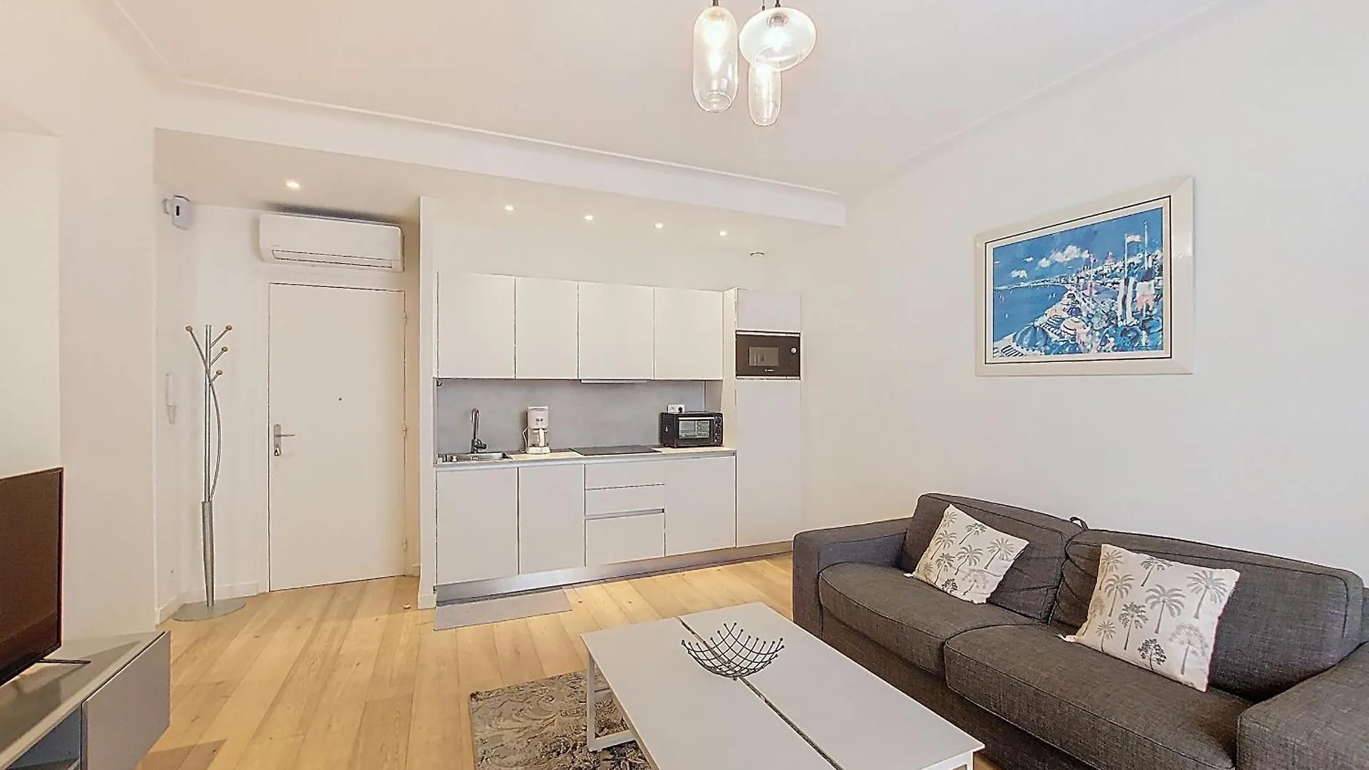 Apartment Nestor&Jeeves - Matisse Plage - Central - Balcony Nizza